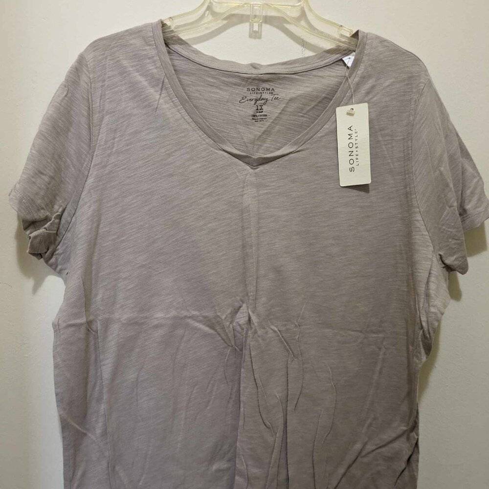 Sonoma Everyday Tee - Beige/Khaki - NWT - 1x